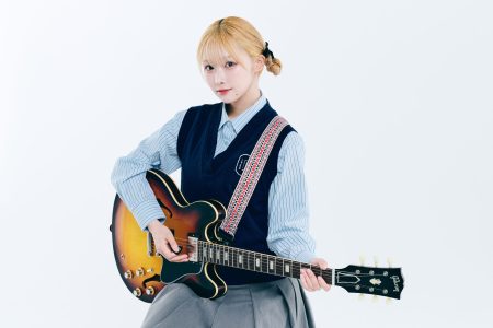 真新しいギターを手にしたら、弾む心を引き連れて出かけよう。